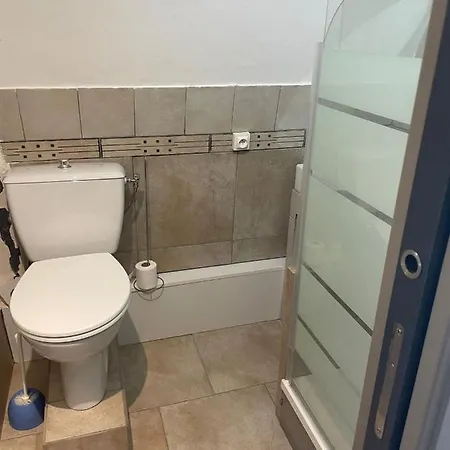 Apartamento Le Refuge De La Tour Entre Et Ciel