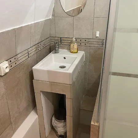 Le Refuge De La Tour Entre Et Ciel Apartamento *