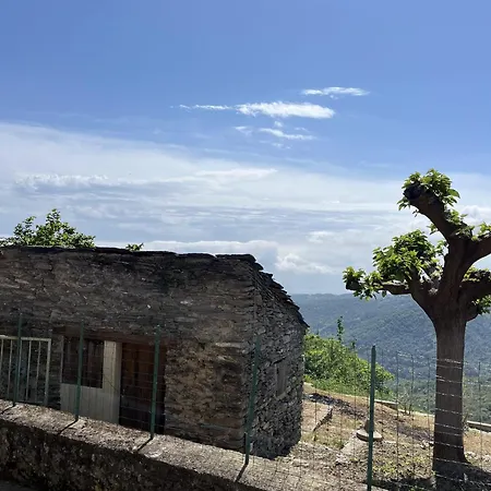 Appartamento Le Refuge De La Tour Entre Et Ciel Porri