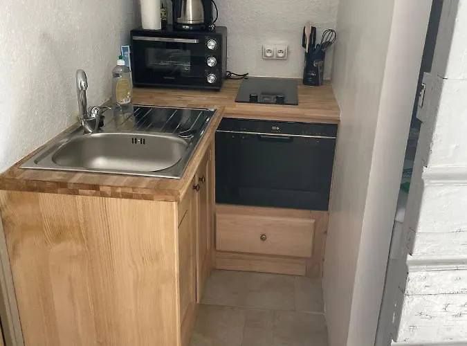 Le Refuge De La Tour Entre Et Ciel דירה Porri