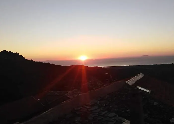 דירה Le Refuge De La Tour Entre Et Ciel
