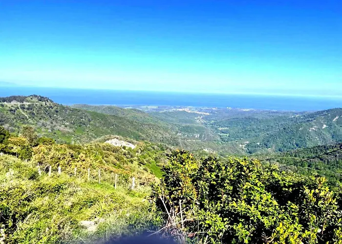 Le Refuge De La Tour Entre Et Ciel